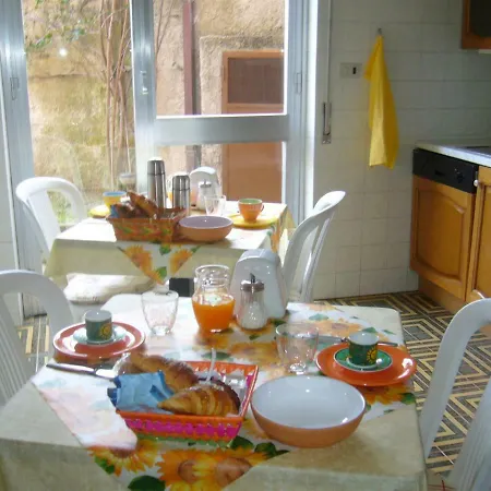 Le Gardenie Da Fil Nocleg ze śniadaniem Bordighera