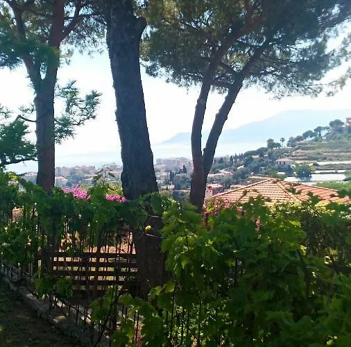 Le Gardenie Da Fil Oda ve Kahvaltı 3*